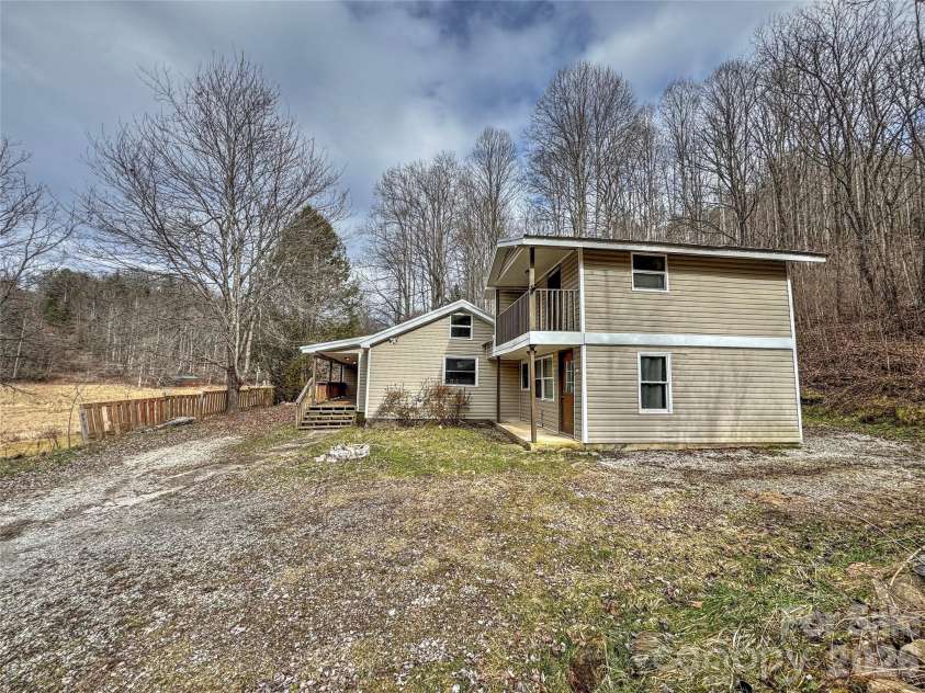 1101 Otter Creek Road, Topton, NC 28781.  MLS# CAR4343705, YatesRealty ID 3690. 