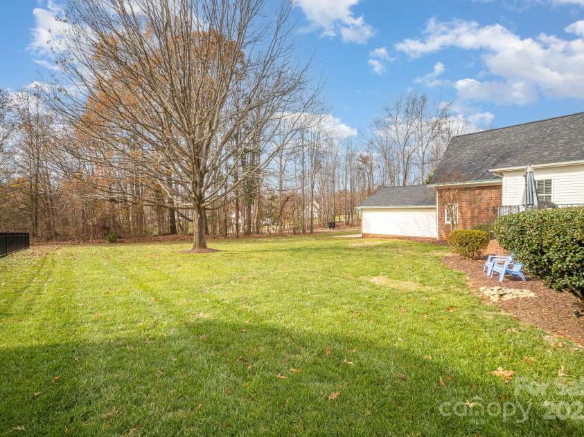 180 Sink Farm Road, Mooresville, NC 28115.  MLS# CAR4206484, YatesRealty ID 3690. 