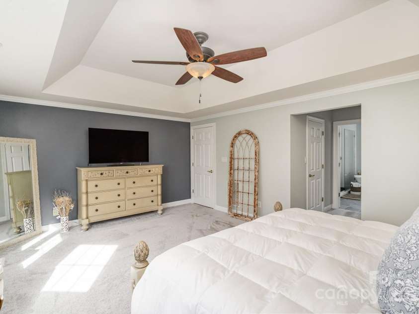 180 Sink Farm Road, Mooresville, NC 28115.  MLS# CAR4206484, YatesRealty ID 3690. 