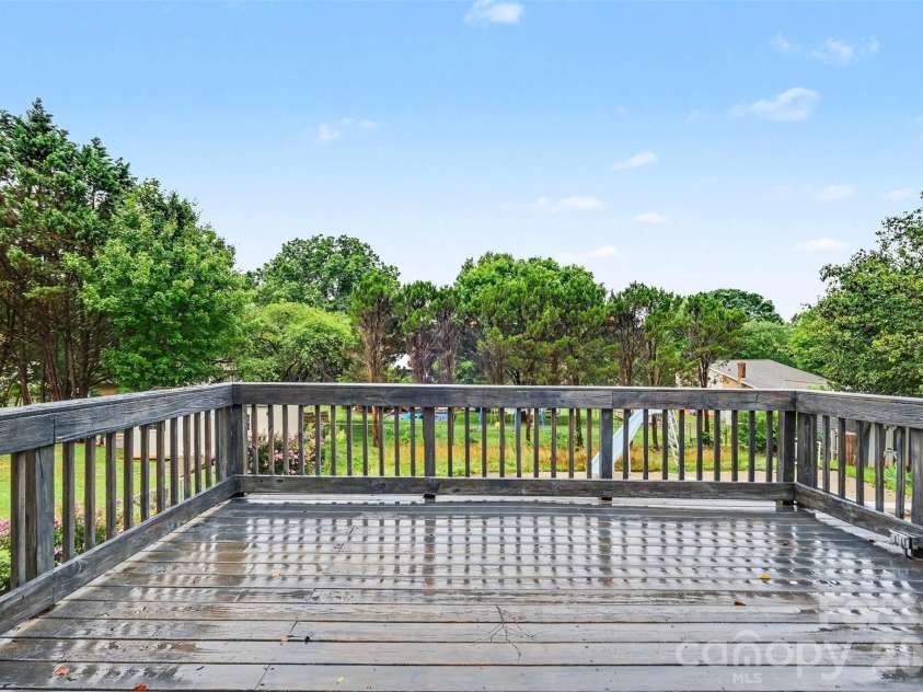 2310 24th Avenue, Hickory, NC 28601.  MLS# CAR4403781, YatesRealty ID 36904. 
