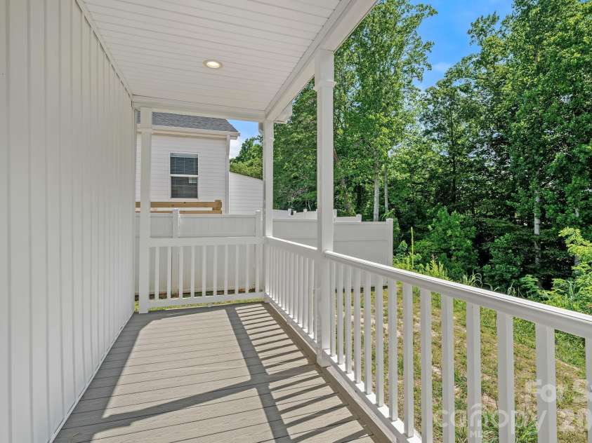 128 Bellamy Road, Asheville, NC 28806.  MLS# CAR4404256, YatesRealty ID 36906. 