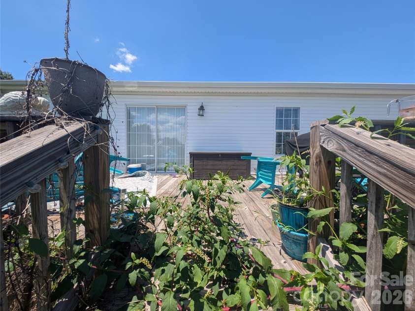 5728 Walker Way, Kings Mountain, NC 28086.  MLS# CAR4404021, YatesRealty ID 36909. 