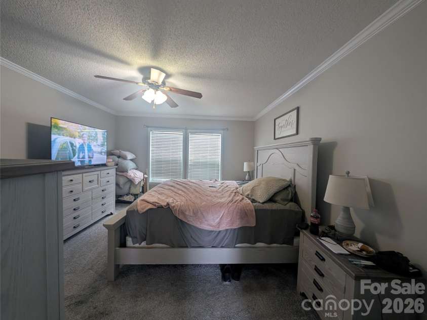 5728 Walker Way, Kings Mountain, NC 28086.  MLS# CAR4404021, YatesRealty ID 36909. 