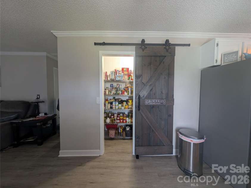 5728 Walker Way, Kings Mountain, NC 28086.  MLS# CAR4404021, YatesRealty ID 36909. 