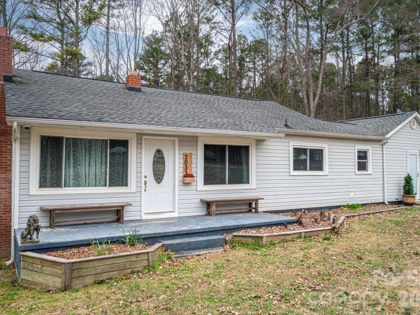 2033 Puetts Chapel Road, Bessemer City, NC 28016.  MLS# CAR4340822, YatesRealty ID 3691. 