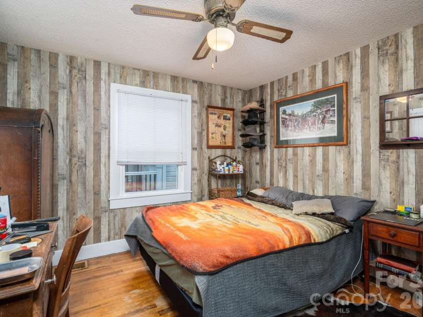 2033 Puetts Chapel Road, Bessemer City, NC 28016.  MLS# CAR4340822, YatesRealty ID 3691. 