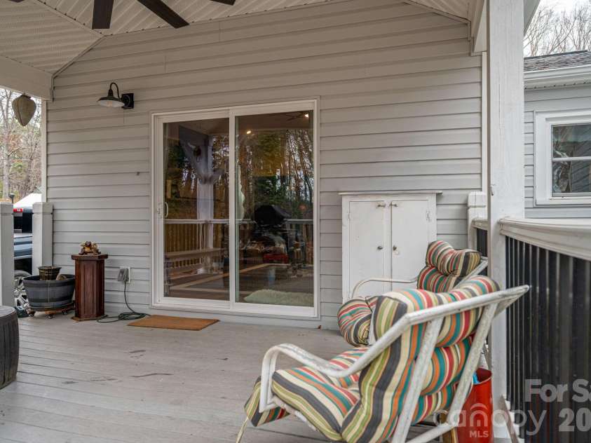 2033 Puetts Chapel Road, Bessemer City, NC 28016.  MLS# CAR4340822, YatesRealty ID 3691. 