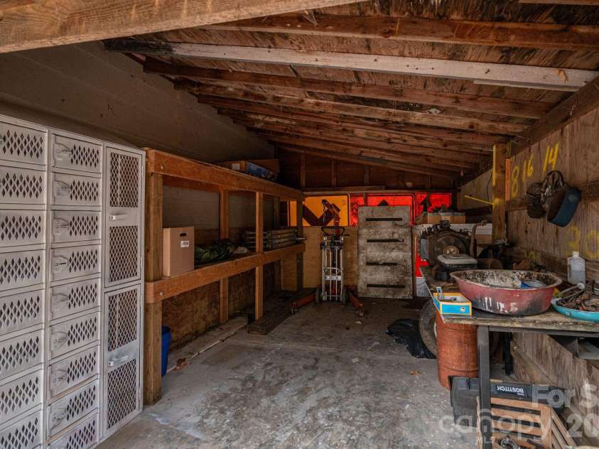 2033 Puetts Chapel Road, Bessemer City, NC 28016.  MLS# CAR4340822, YatesRealty ID 3691. 