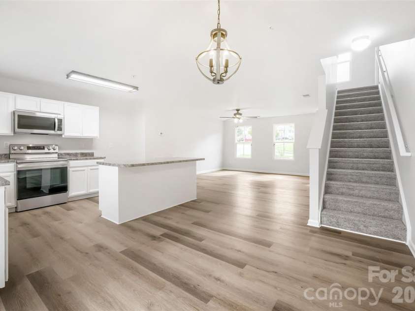 2394 Everton Circle, Concord, NC 28025.  MLS# CAR4404289, YatesRealty ID 36910. 