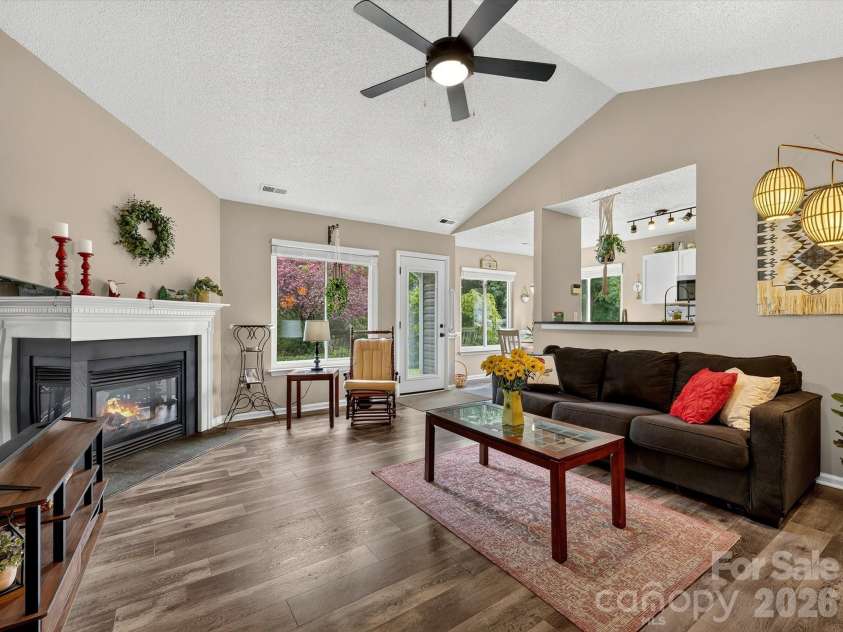 2316 Ivy Run Drive, Indian Trail, NC 28079.  MLS# CAR4403970, YatesRealty ID 36911. 