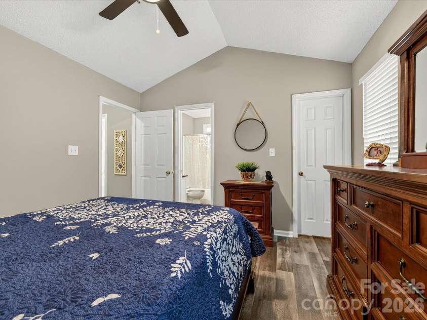 2316 Ivy Run Drive, Indian Trail, NC 28079.  MLS# CAR4403970, YatesRealty ID 36911. 