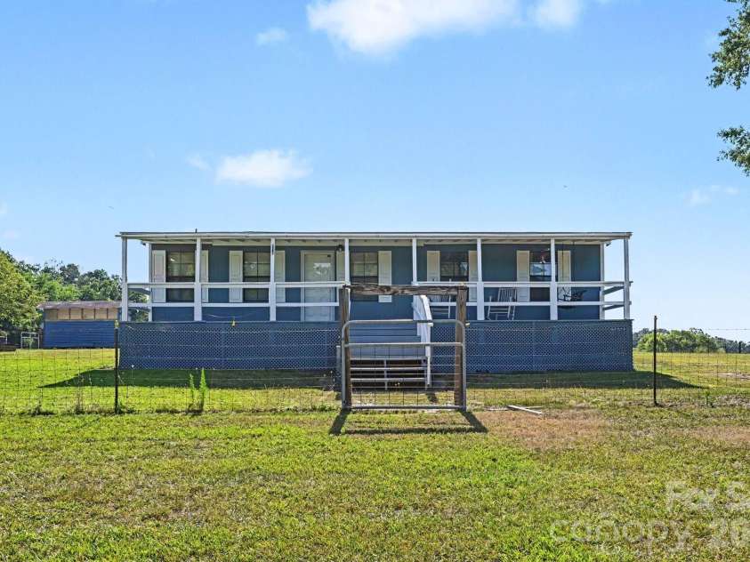 812 Forest Hills School Road, Marshville, NC 28103.  MLS# CAR4402470, YatesRealty ID 36913. 