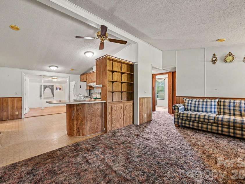 812 Forest Hills School Road, Marshville, NC 28103.  MLS# CAR4402470, YatesRealty ID 36913. 