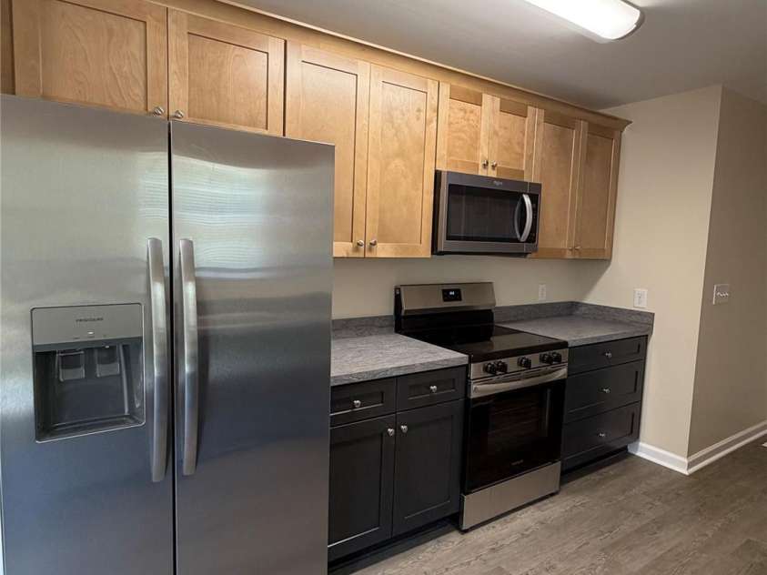 181 Bost Nursery Road, Maiden, NC 28650.  MLS# CAR4402707, YatesRealty ID 36914. Kitchen