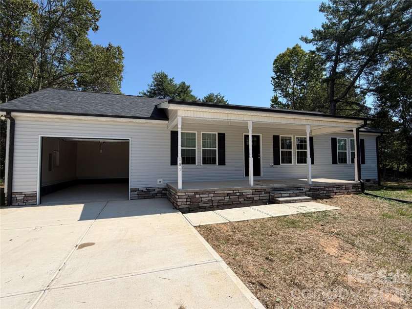 181 Bost Nursery Road, Maiden, NC 28650.  MLS# CAR4402707, YatesRealty ID 36914. Welcome home!