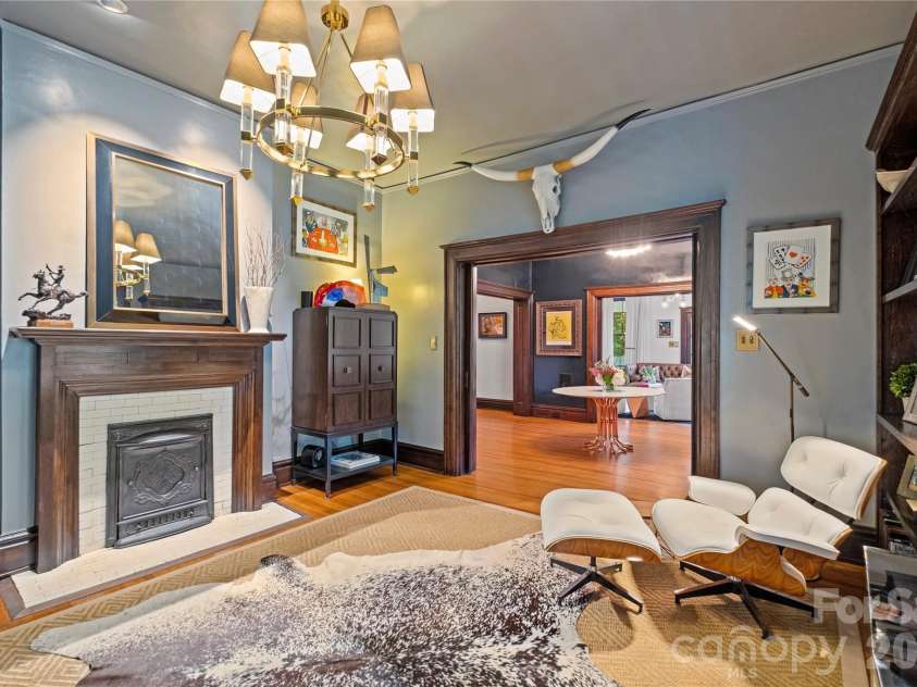 2100 The Plaza Road, Charlotte, NC 28205.  MLS# CAR4403226, YatesRealty ID 36916. Study