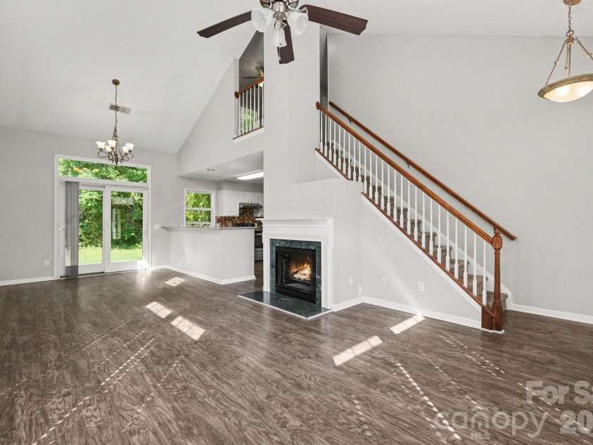 9532 Nettle Drive, Charlotte, NC 28216.  MLS# CAR4404101, YatesRealty ID 36918. 