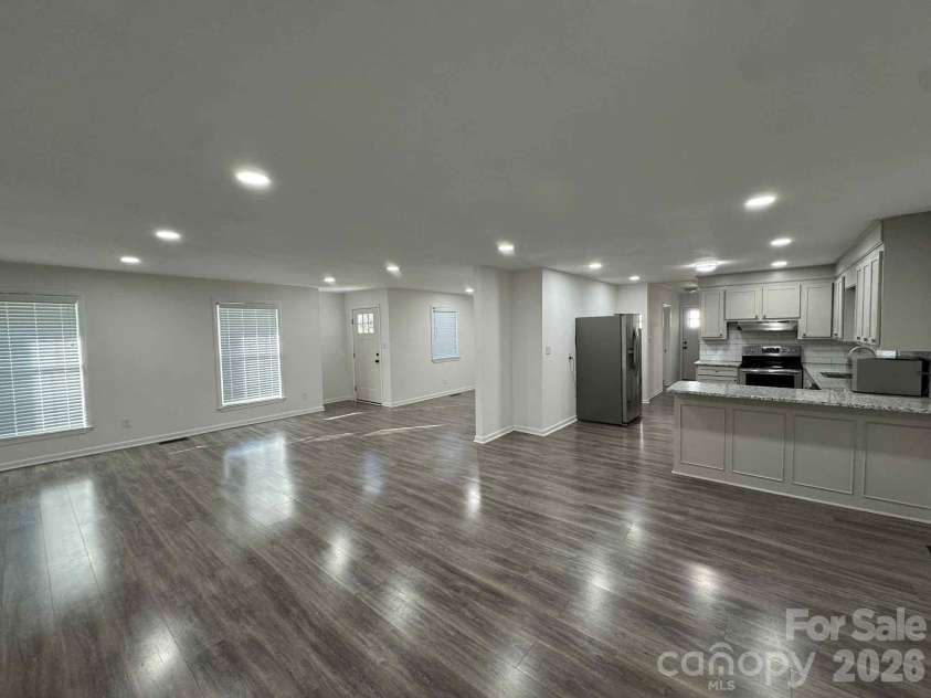 149 Vance Street, Dobson, NC 27017.  MLS# CAR4350768, YatesRealty ID 3692. 