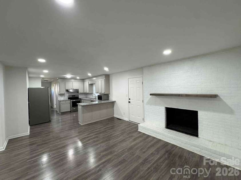 149 Vance Street, Dobson, NC 27017.  MLS# CAR4350768, YatesRealty ID 3692. 