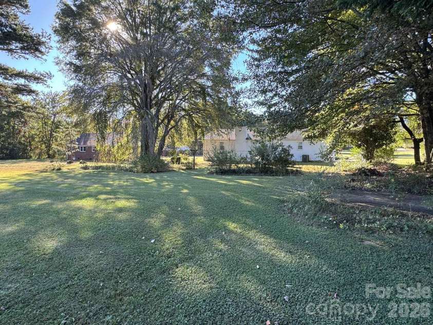149 Vance Street, Dobson, NC 27017.  MLS# CAR4350768, YatesRealty ID 3692. 