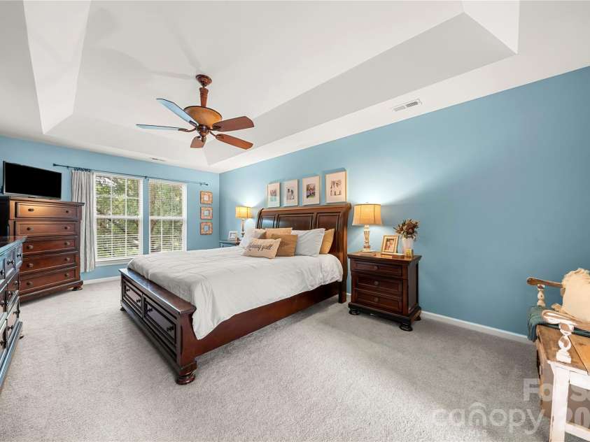 557 Fair Oaks Drive, Fort Mill, SC 29708.  MLS# CAR4403239, YatesRealty ID 36924. 
