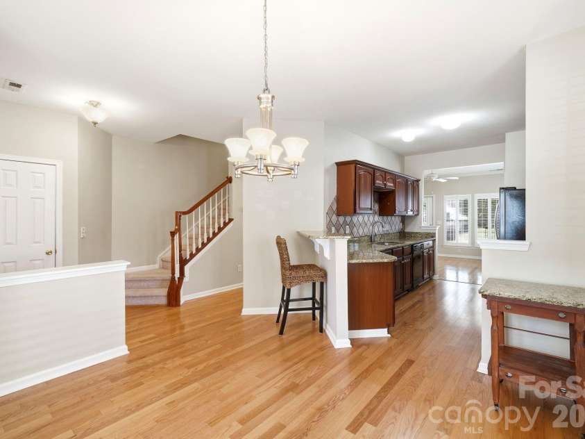 12524 Eudora Lane, Charlotte, NC 28277.  MLS# CAR4397502, YatesRealty ID 36927. 