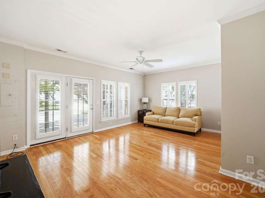 12524 Eudora Lane, Charlotte, NC 28277.  MLS# CAR4397502, YatesRealty ID 36927. 
