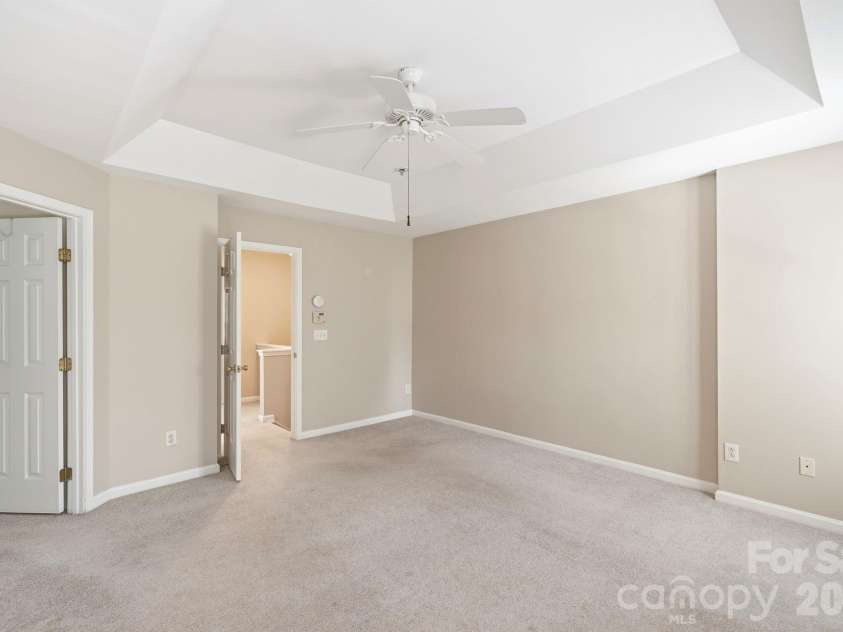 12524 Eudora Lane, Charlotte, NC 28277.  MLS# CAR4397502, YatesRealty ID 36927. 