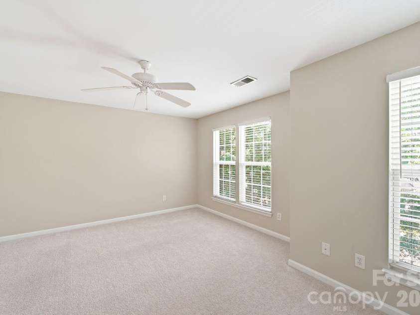 12524 Eudora Lane, Charlotte, NC 28277.  MLS# CAR4397502, YatesRealty ID 36927. 