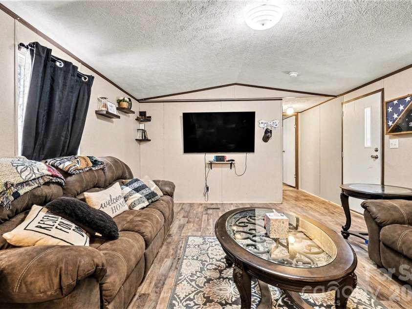 1846 Apple Blossom Road, York, SC 29745.  MLS# CAR4343356, YatesRealty ID 3693. 