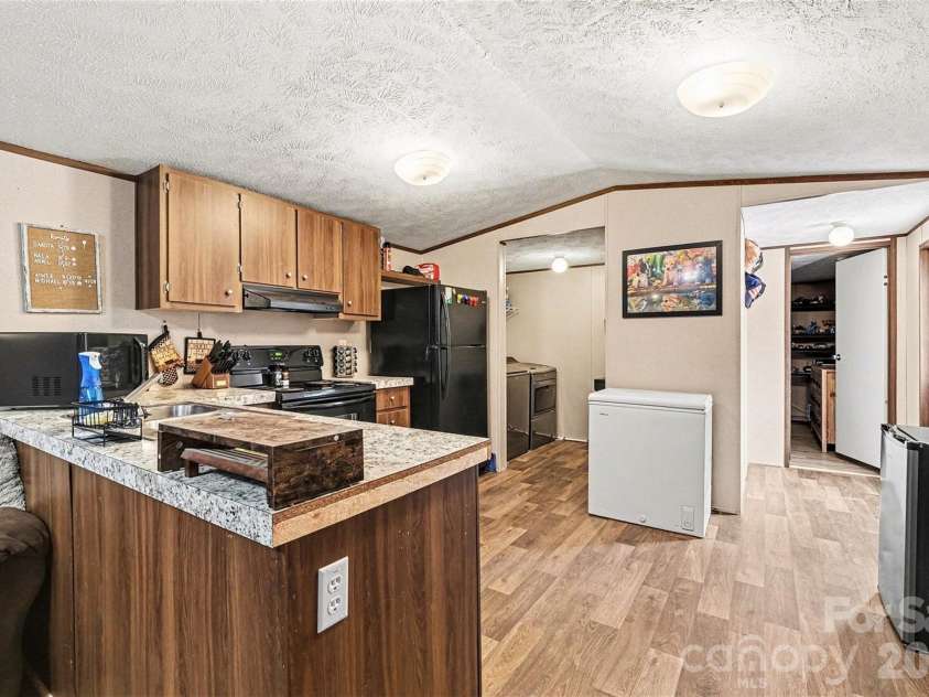 1846 Apple Blossom Road, York, SC 29745.  MLS# CAR4343356, YatesRealty ID 3693. 