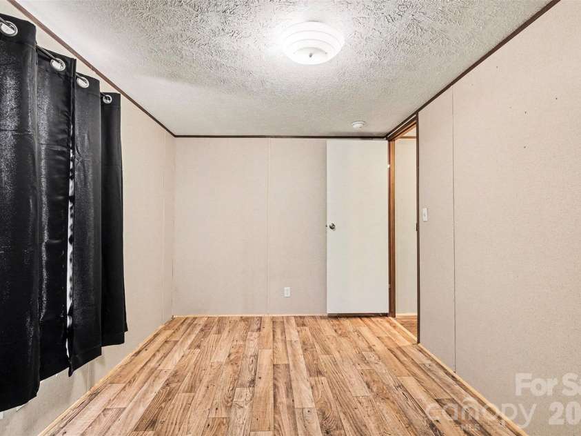 1846 Apple Blossom Road, York, SC 29745.  MLS# CAR4343356, YatesRealty ID 3693. 