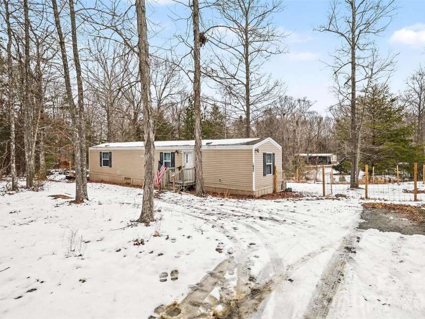 1846 Apple Blossom Road, York, SC 29745.  MLS# CAR4343356, YatesRealty ID 3693. 