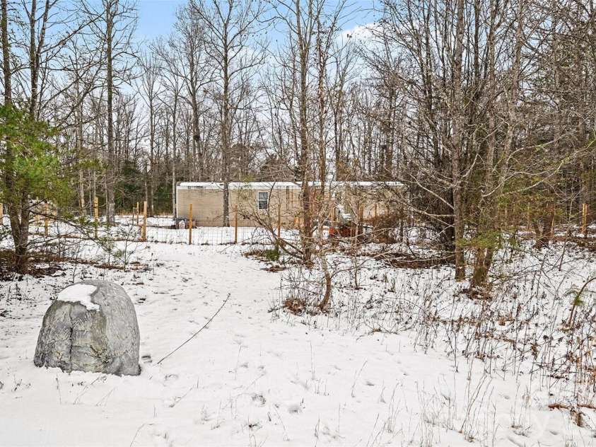 1846 Apple Blossom Road, York, SC 29745.  MLS# CAR4343356, YatesRealty ID 3693. 