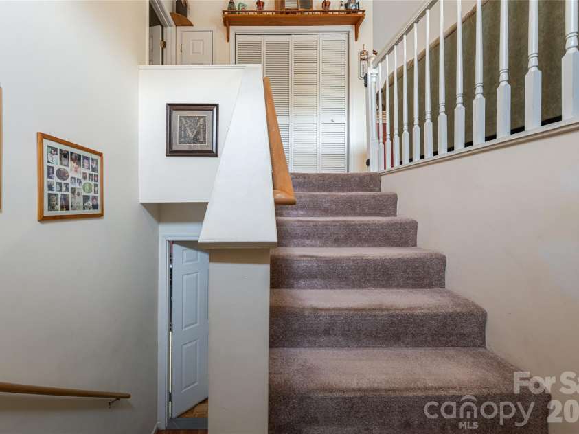 240 Taylor Circle, Granite Falls, NC 28630.  MLS# CAR4342387, YatesRealty ID 3693. 