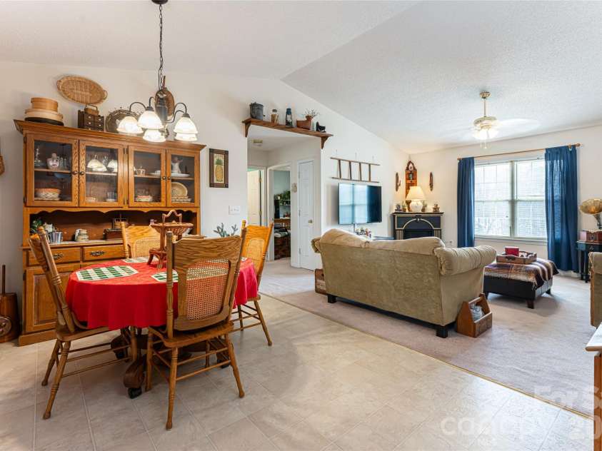 240 Taylor Circle, Granite Falls, NC 28630.  MLS# CAR4342387, YatesRealty ID 3693. Open floor plan