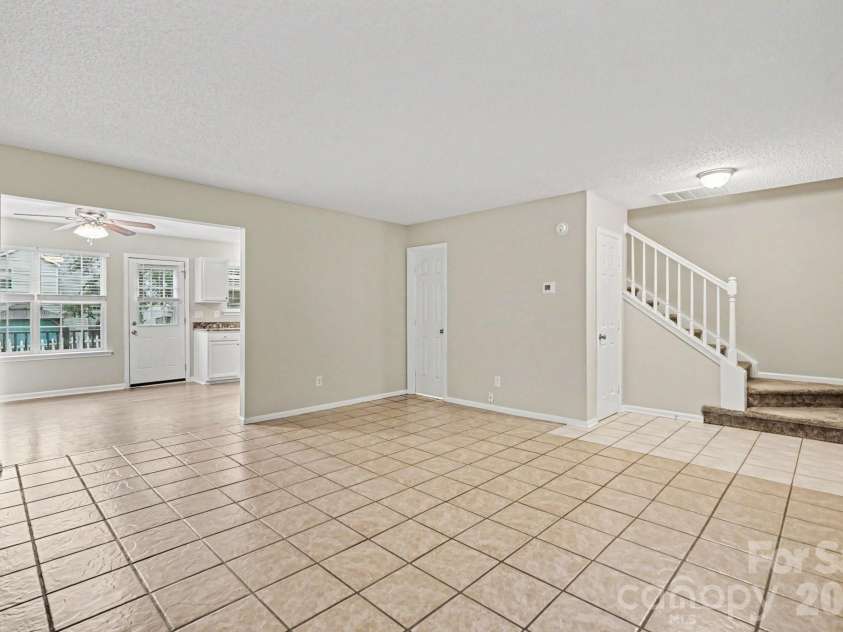 10346 Cannarti Drive, Charlotte, NC 28273.  MLS# CAR4403676, YatesRealty ID 36930. 