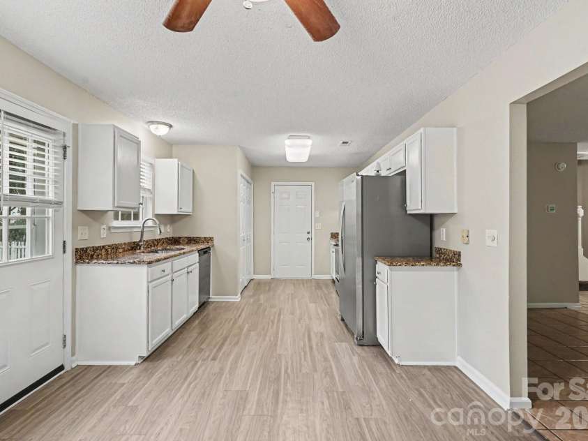 10346 Cannarti Drive, Charlotte, NC 28273.  MLS# CAR4403676, YatesRealty ID 36930. 