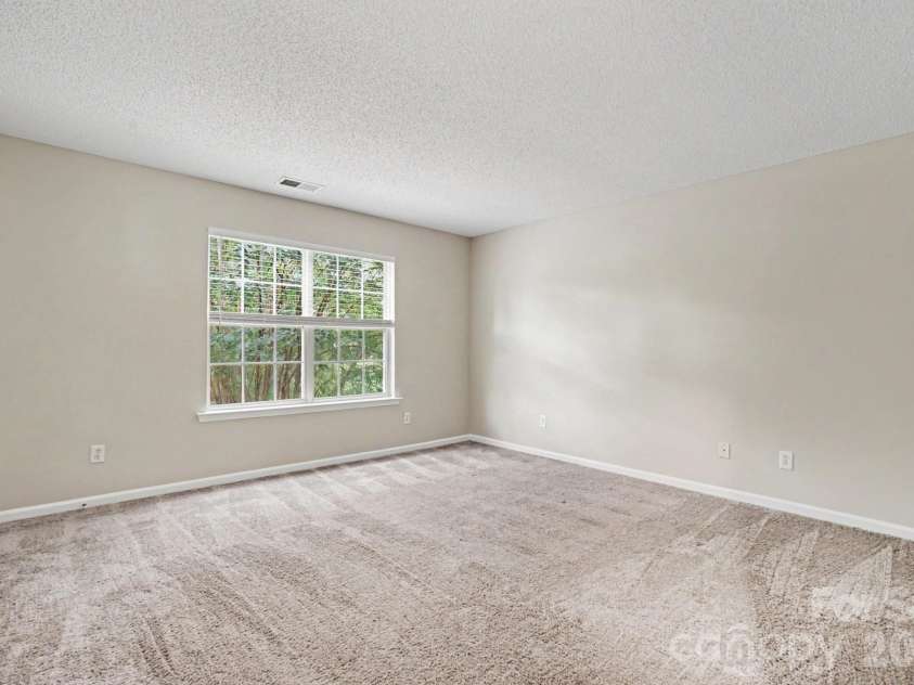 10346 Cannarti Drive, Charlotte, NC 28273.  MLS# CAR4403676, YatesRealty ID 36930. 