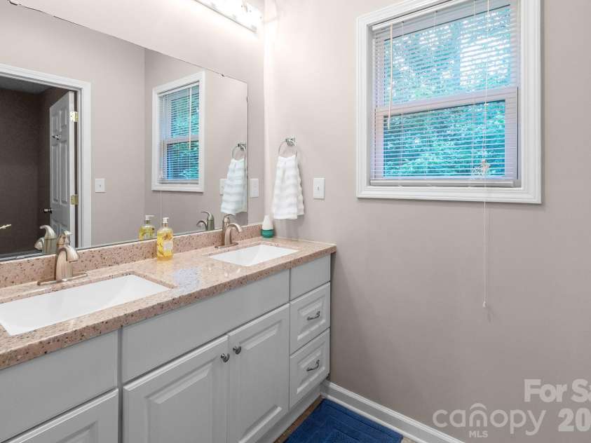 620 Welsh Avenue, Monroe, NC 28112.  MLS# CAR4388683, YatesRealty ID 36931. 