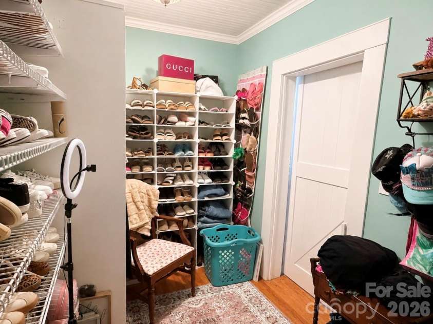 370 Buck Drive, Salisbury, NC 28146.  MLS# CAR4395809, YatesRealty ID 36932. 