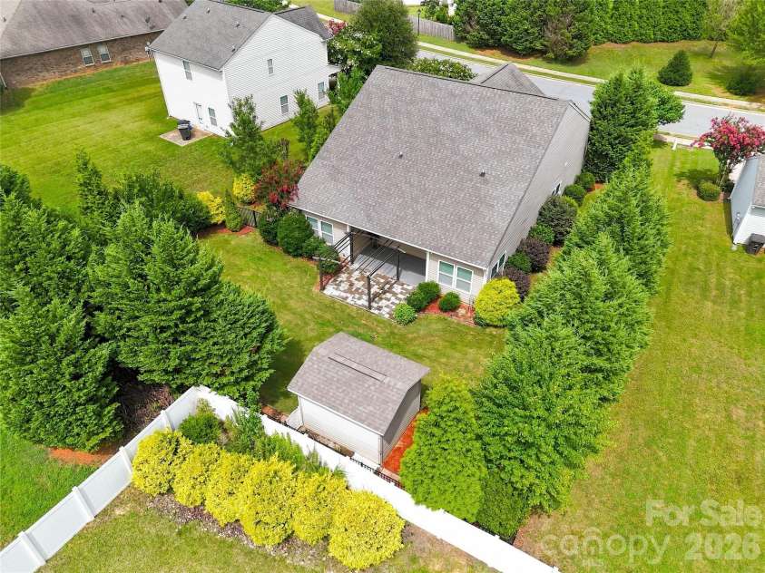 116 Water Ski Drive, Statesville, NC 28677.  MLS# CAR4401813, YatesRealty ID 36934. 