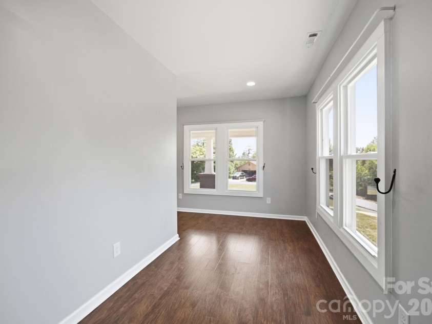 661 Lenoir Road, Morganton, NC 28655.  MLS# CAR4402900, YatesRealty ID 36936. 