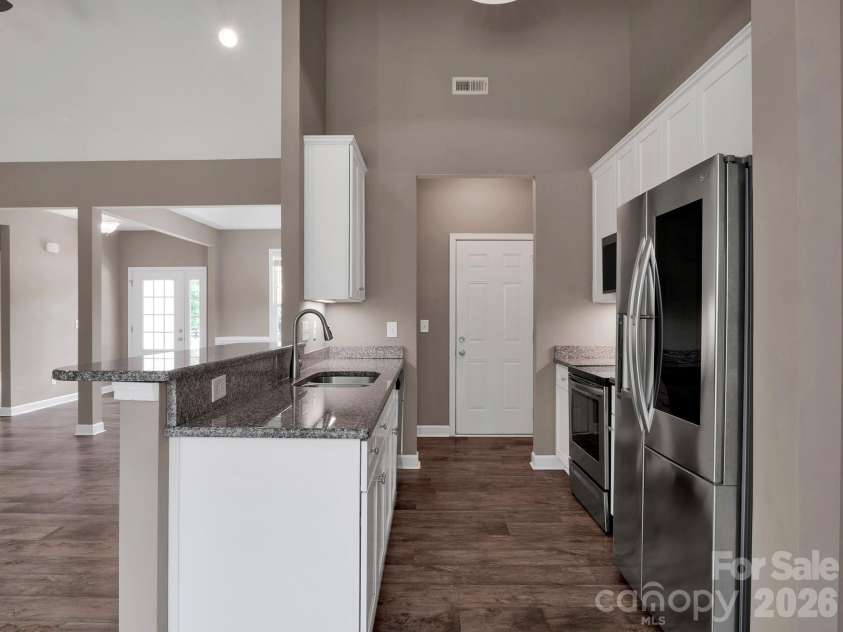 2239 Cedar Road, York, SC 29745.  MLS# CAR4403769, YatesRealty ID 36938. 