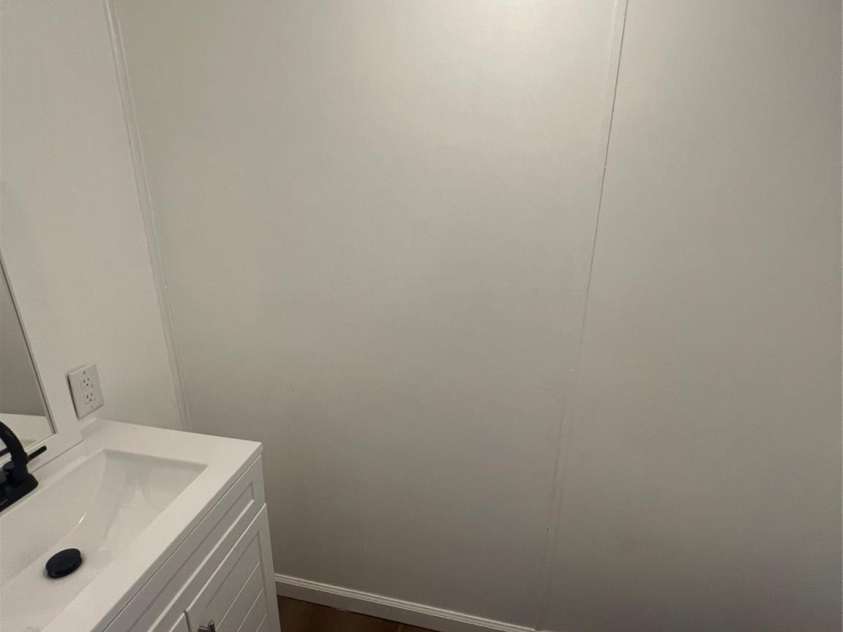 56 Poplar Drive, Spruce Pine, NC 28777.  MLS# CAR4234702, YatesRealty ID 3694. 