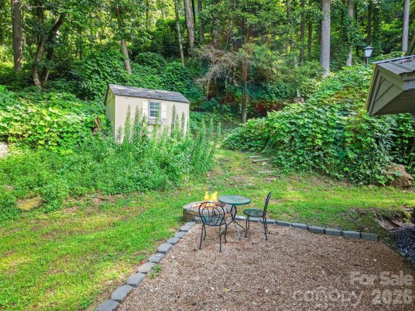 6115 Skyland Drive, Sylva, NC 28779.  MLS# CAR4401474, YatesRealty ID 36944. 