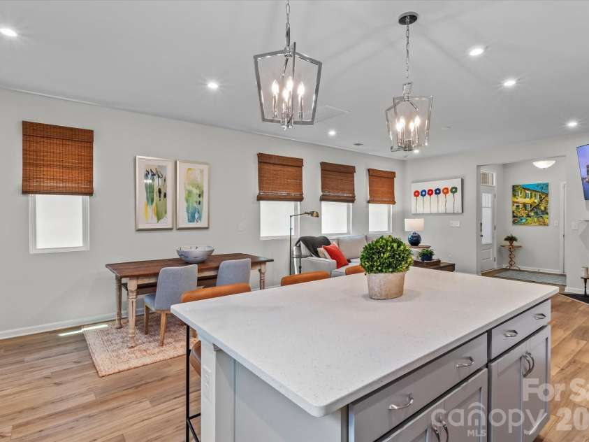 8122 Downy Oak Lane, Charlotte, NC 28269.  MLS# CAR4394900, YatesRealty ID 36945. Open concept living with custom window shades