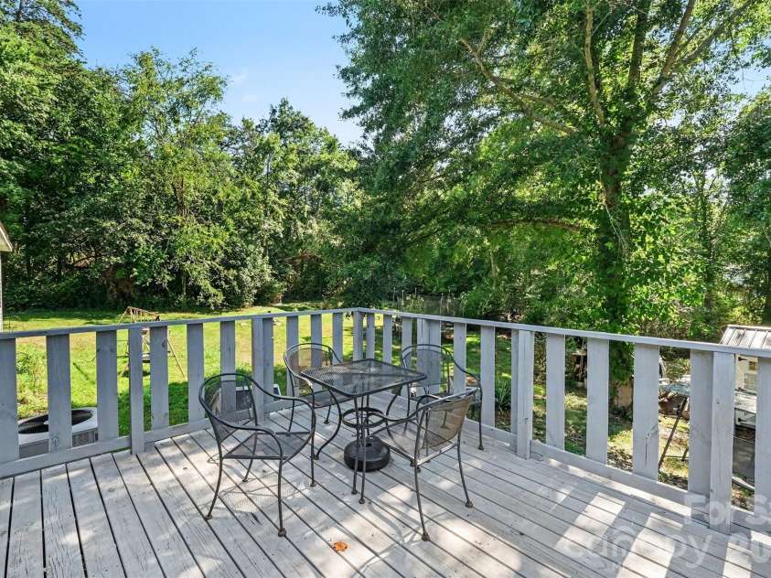2246 Emerald Mine Road, Shelby, NC 28152.  MLS# CAR4400942, YatesRealty ID 36948. 