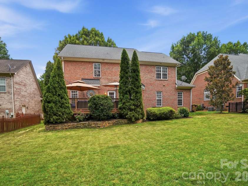 6017 Colton Ridge Drive, Indian Trail, NC 28079.  MLS# CAR4401537, YatesRealty ID 36949. 