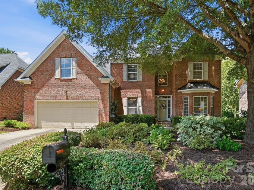 6017 Colton Ridge Drive, Indian Trail, NC 28079.  MLS# CAR4401537, YatesRealty ID 36949. Welcome!